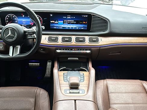 Used 2024 Mercedes-Benz GLS 450 GLS 450 image 18