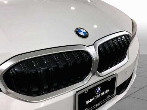 Used 2026 BMW 330i xDrive Sedan AWD/4WD image 31