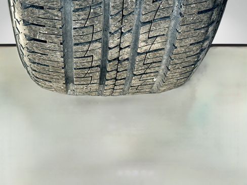 Used 2024 Mercedes-Benz GLE 350 4MATIC w/ Winter Package image 43