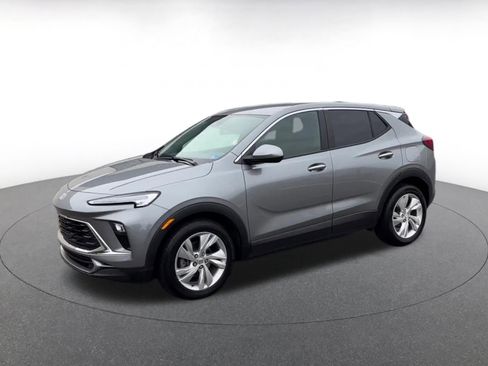 Used 2025 Buick Encore GX Preferred FWD image 8