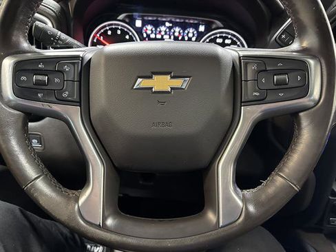 Used 2020 Chevrolet Silverado 1500 LTZ w/ LTZ Premium Package AWD/4WD image 16