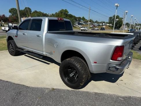 Used 2011 RAM 3500 SLT w/ Protection Group AWD/4WD image 12