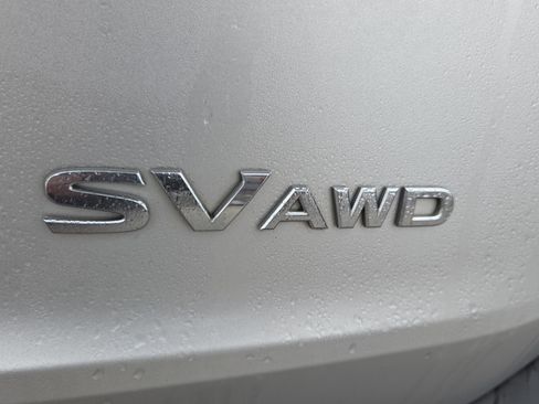 Used 2023 Nissan Rogue SV image 28