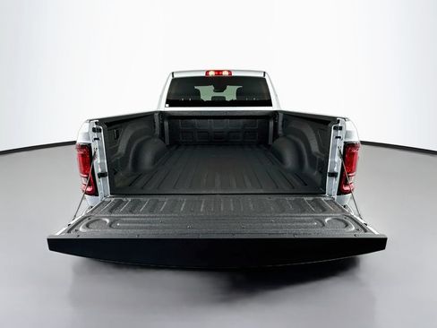 New 2026 RAM 2500 Big Horn AWD/4WD image 15