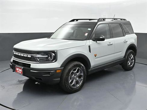 Used 2024 Ford Bronco Sport Badlands w/ Premium Package AWD/4WD image 1