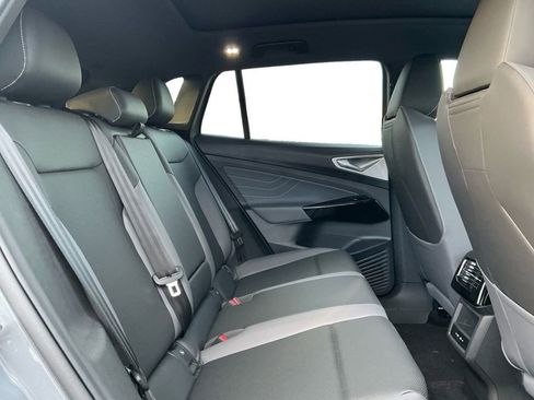 New 2026 Volkswagen ID.4 Pro S image 18