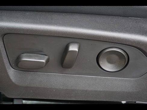 Used 2026 Chevrolet Colorado LT w/ LT Convenience Package image 4