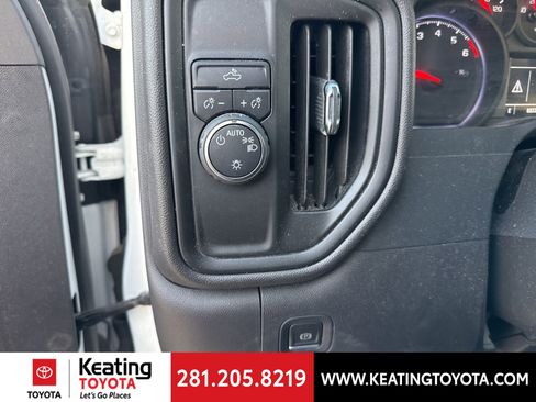 Used 2023 Chevrolet Silverado 1500 Custom image 14