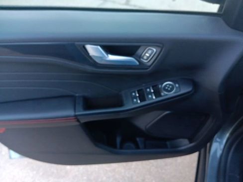 Used 2025 Ford Escape ST-Line image 28