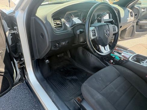 Used 2014 Dodge Charger Police RWD image 18