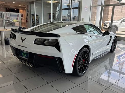 Certified 2019 Chevrolet Corvette Z06 RWD image 5