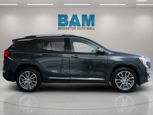 Certified 2022 GMC Terrain Denali AWD/4WD image 7