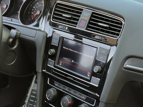 Used 2019 Volkswagen GTI Rabbit Edition FWD image 35