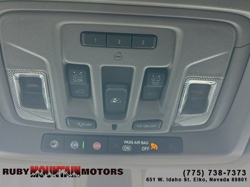 Used 2020 GMC Sierra 1500 Elevation w/ Elevation Value Package image 18