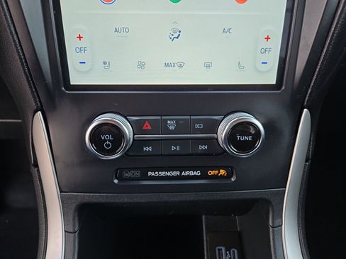 Certified 2024 Ford Edge SEL w/ Convenience Package image 20