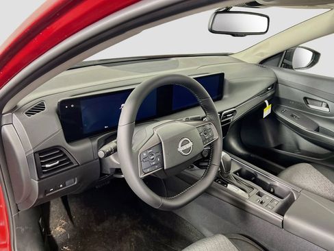 New 2026 Nissan Sentra SV w/ SV Convenience Package FWD image 8