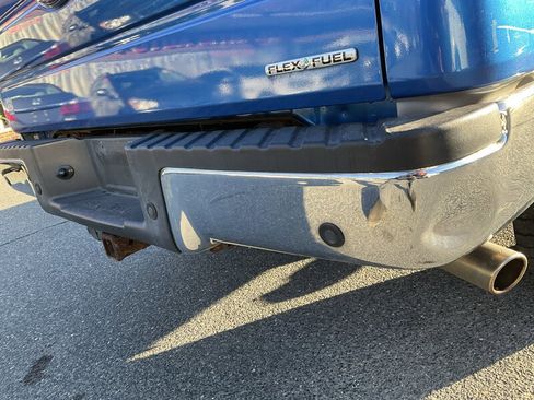 Used 2011 Ford F150 XLT w/ XLT Chrome Pkg image 11