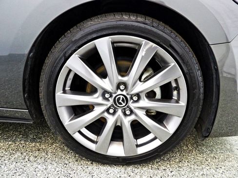 Used 2019 MAZDA MAZDA3 AWD Sedan w/ Preferred Package image 21