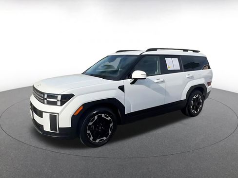 Used 2025 Hyundai Santa Fe SEL image 8