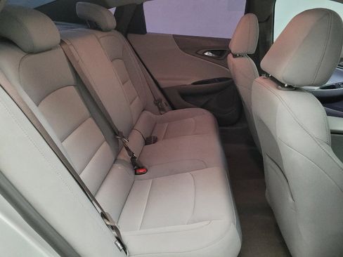 Used 2020 Chevrolet Malibu LS FWD image 19