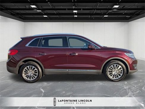 Used 2017 Lincoln MKX Select w/ Select Plus Package image 6