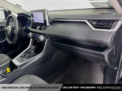 Used 2024 Toyota RAV4 AWD Hybrid image 27