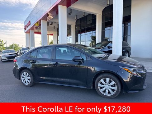 Used 2022 Toyota Corolla LE image 5