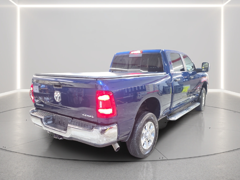 Used 2024 RAM 2500 Big Horn w/ Level 2 Equipment Group AWD/4WD image 7