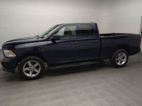 Used 2016 RAM 1500 Express RWD image 2