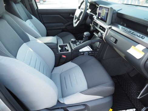 New 2025 Toyota Tacoma TRD Sport image 21