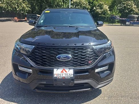 Used 2020 Ford Explorer ST AWD/4WD image 2