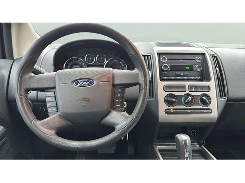 Used 2009 Ford Edge SE image 12