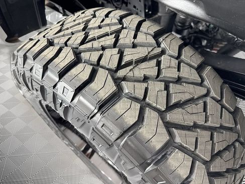 Used 2024 Ford F250 XLT w/ FX4 Off-Road Package AWD/4WD image 29