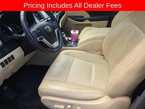 Used 2015 Toyota Highlander Limited AWD/4WD image 7