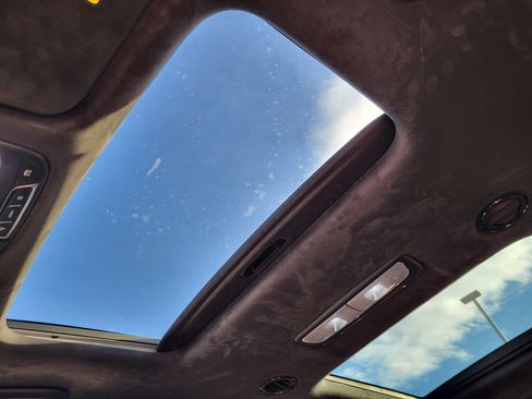 Used 2022 Kia Telluride SX w/ SX Prestige Package image 28