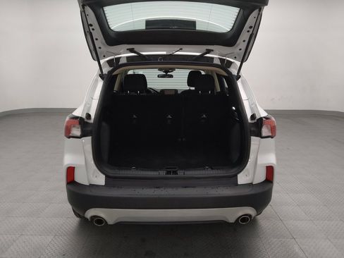 Used 2020 Ford Escape S image 29