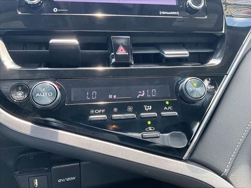 Used 2024 Toyota Camry SE FWD image 23