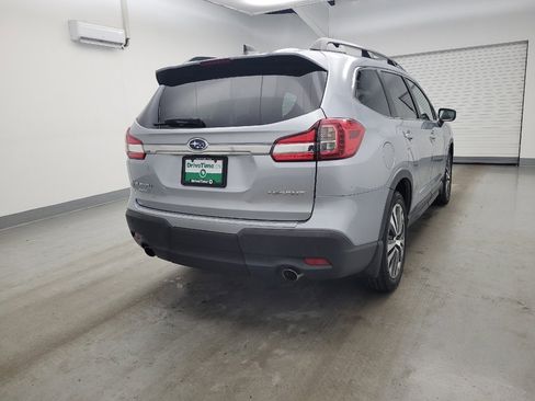 Used 2019 Subaru Ascent Premium image 7