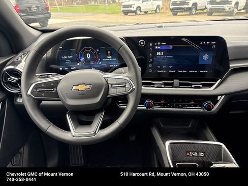 New 2026 Chevrolet Equinox LT w/ Convenience Package II image 14