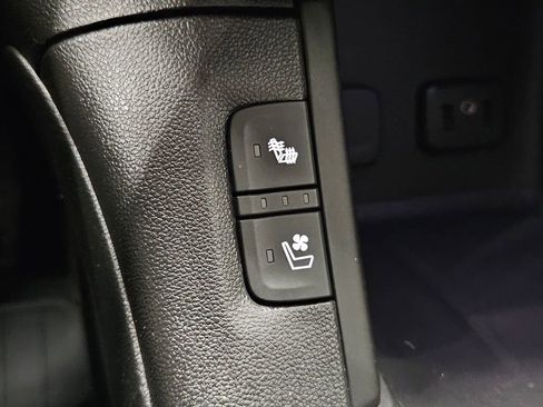 Used 2019 GMC Acadia Denali w/ Technology Package image 23