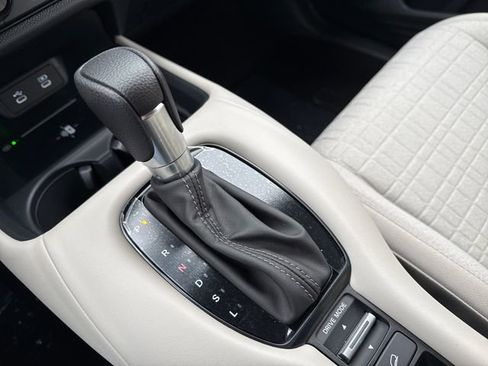 New 2026 Honda HR-V LX image 27
