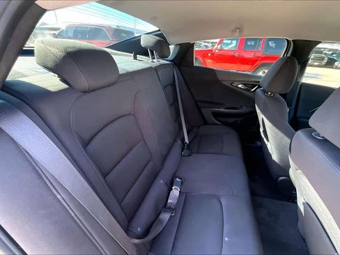Used 2022 Chevrolet Malibu RS image 15