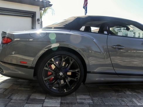 Used 2024 Bentley Continental GT S image 33