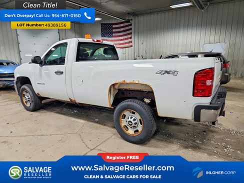 Used 2012 Chevrolet Silverado 2500 W/T w/ Snow Plow Prep Package image 3