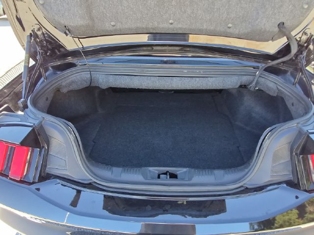 Used 2024 Ford Mustang Premium RWD image 30