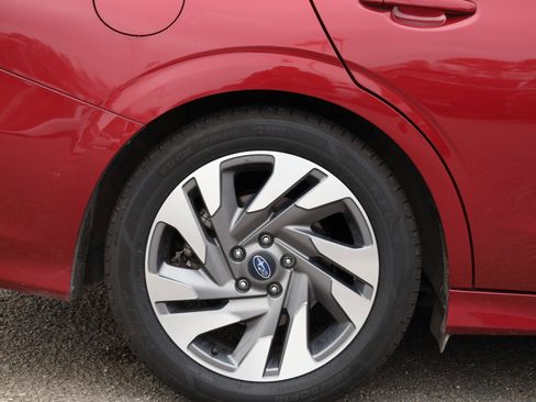 Used 2024 Subaru Legacy Limited image 16