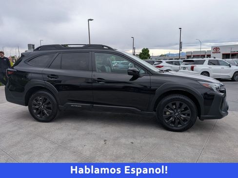 Used 2025 Subaru Outback Onyx Edition AWD/4WD image 2