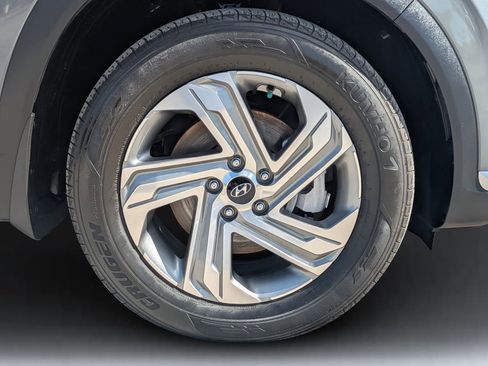 Used 2023 Hyundai Santa Fe SEL w/ Premium Package image 11