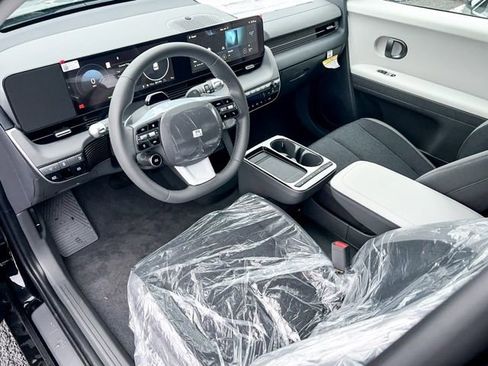 New 2026 Hyundai Ioniq 5 SE image 13