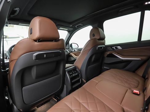 New 2026 BMW X5 xDrive40i w/ M Sport Package image 21